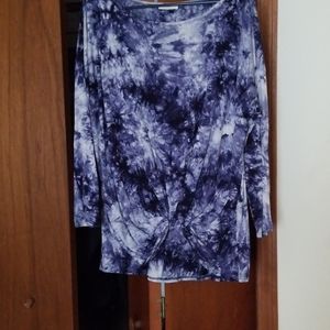 Long sleeve tie dye shirt